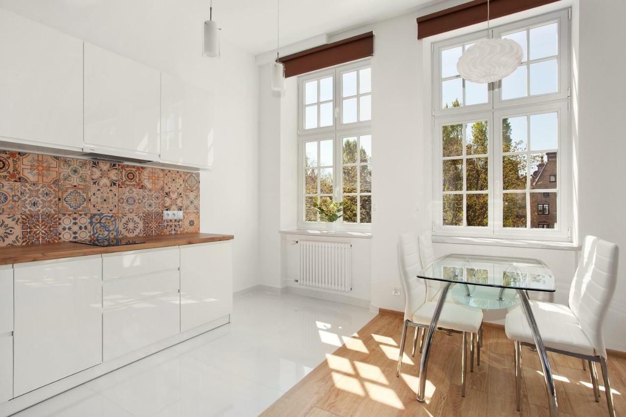 Viu Postcards From Gdansk Apartment Ngoại thất bức ảnh